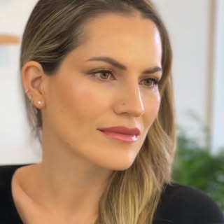 Karen  Adrian Catalán R